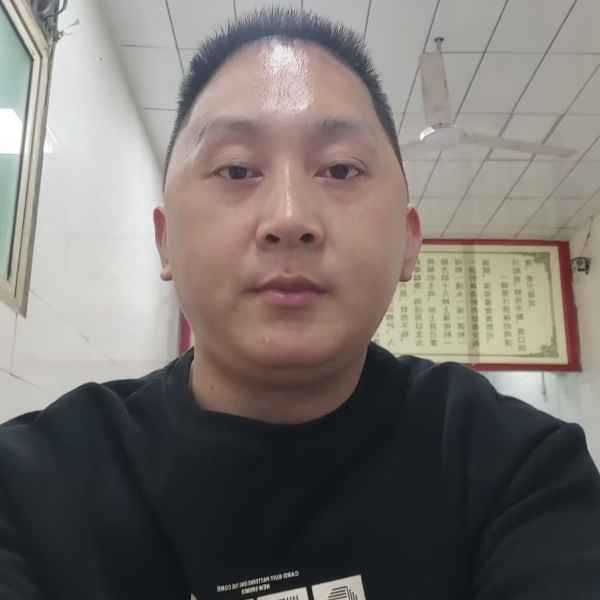 陕西35岁单身帅哥真诚找对象-黔东南相亲网