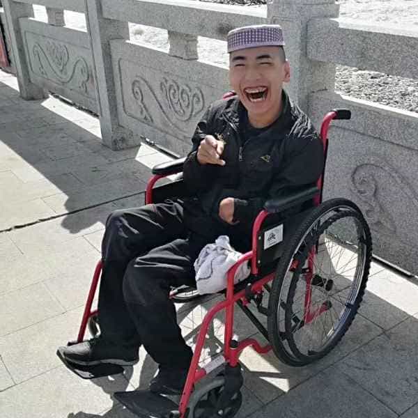新疆34岁单身帅哥真诚找对象-黔东南征婚相亲网