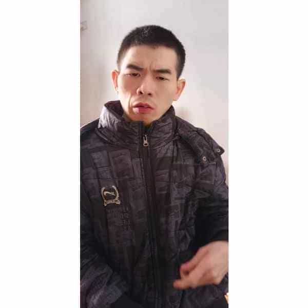 四川31岁单身帅哥真诚找对象-黔东南征婚相亲网