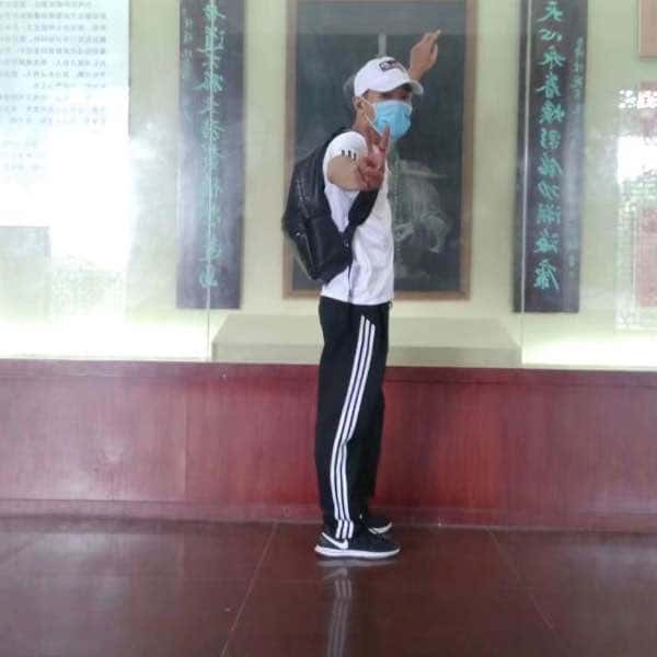 广东35岁单身帅哥真诚找对象-黔东南征婚相亲网