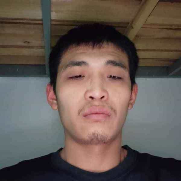 江苏32岁单身帅哥真诚找对象-黔东南征婚相亲网