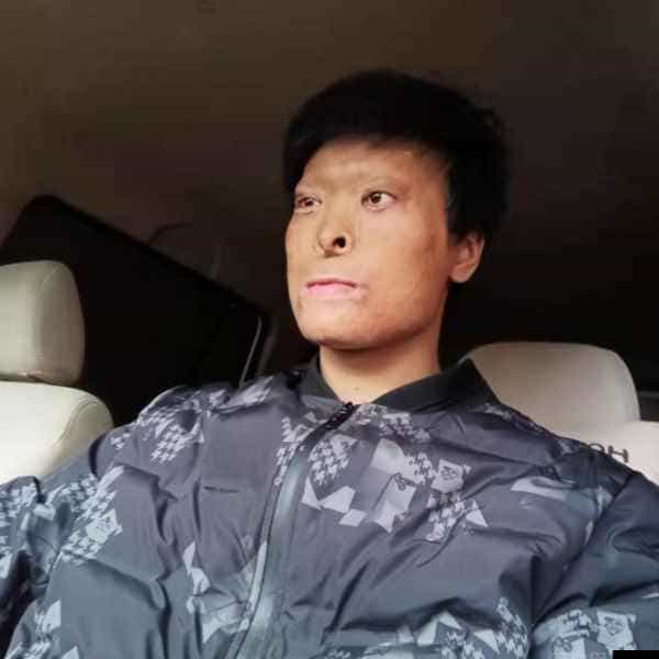 河南33岁单身帅哥真诚找对象-黔东南征婚相亲网