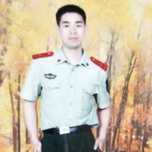 江西37岁单身帅哥真诚找对象-黔东南征婚相亲网