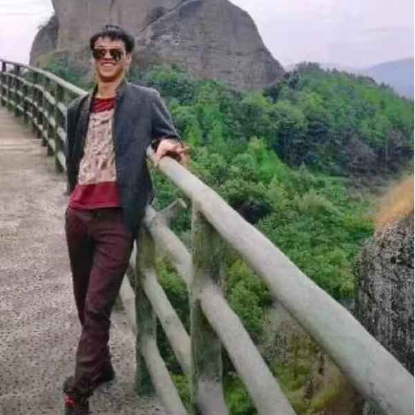广东27岁单身帅哥真诚找对象-黔东南征婚相亲网