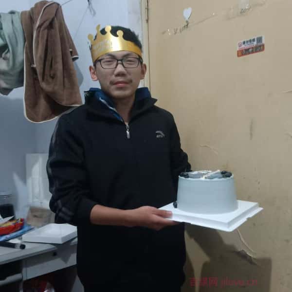 山东18岁单身帅哥真诚找对象-黔东南征婚相亲网