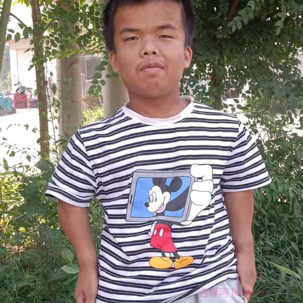 江苏21岁单身帅哥真诚找对象-黔东南征婚相亲网