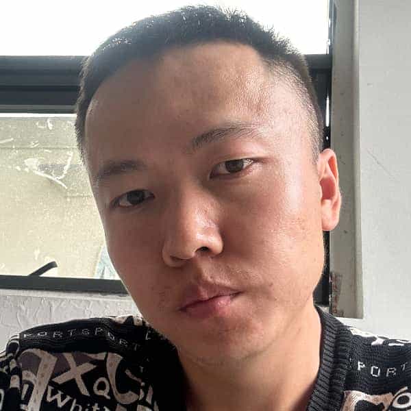 青海32岁单身帅哥真诚找对象-黔东南征婚相亲网