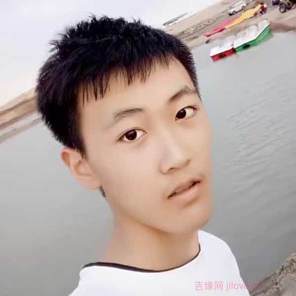 河南24岁单身帅哥真诚找对象-黔东南征婚相亲网