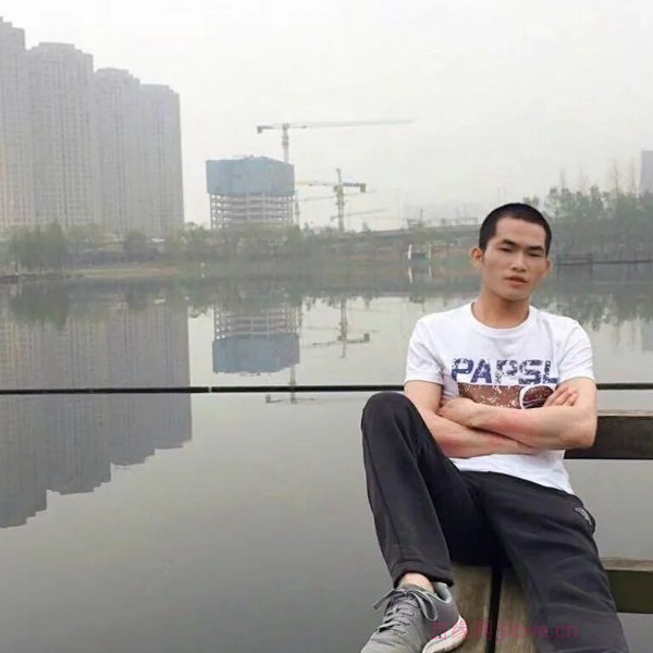 广西31岁单身帅哥真诚找对象-黔东南征婚相亲网