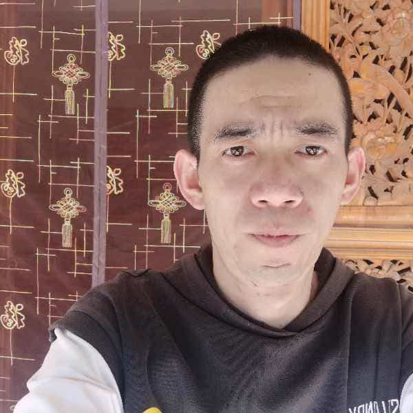 37岁岁云南单身帅哥 - 黔东南吉缘网