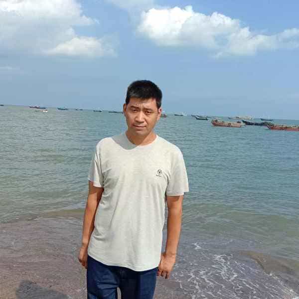 44岁岁辽宁单身帅哥 - 黔东南吉缘网