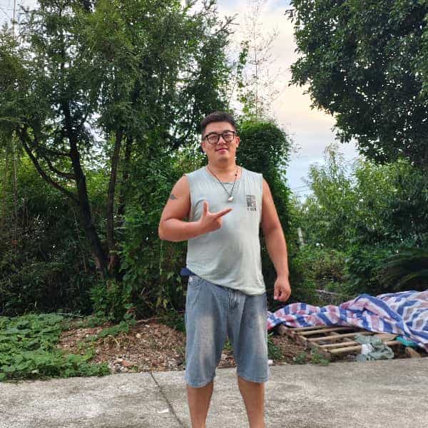 32岁岁浙江单身帅哥 - 黔东南吉缘网