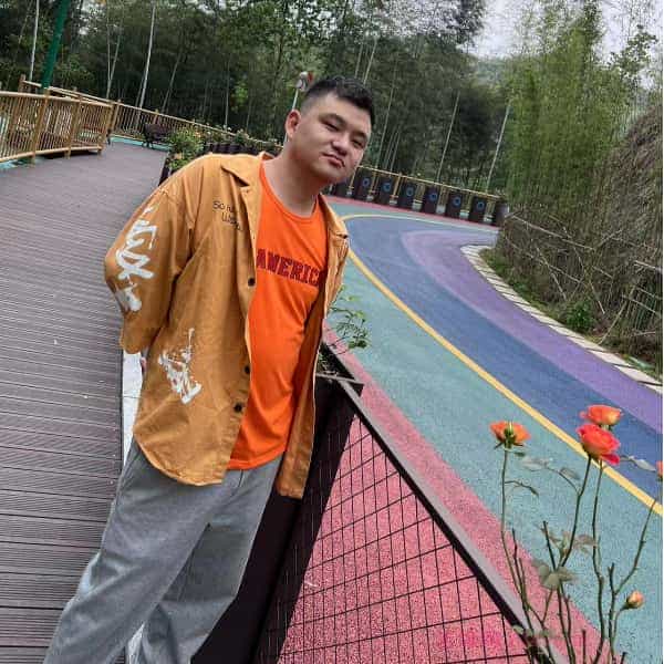 28岁岁湖南单身帅哥 - 黔东南吉缘网